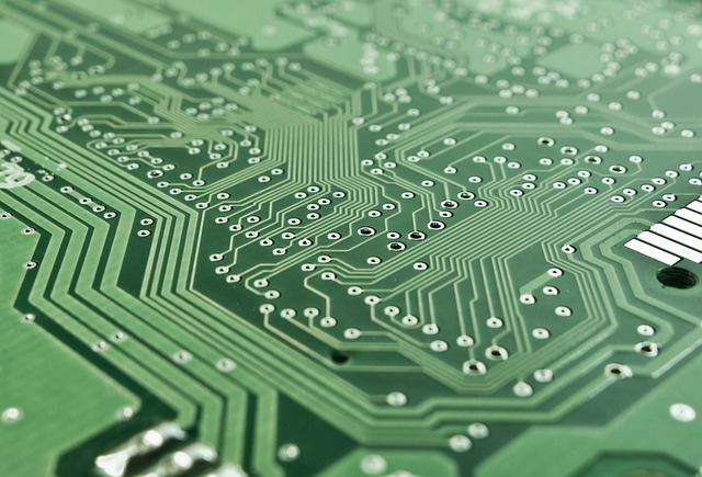 Jak zoptymalizowałem własny sensor CMOS do wykrywania mikrodrgań w dawnych konstrukcjach elektronicznych